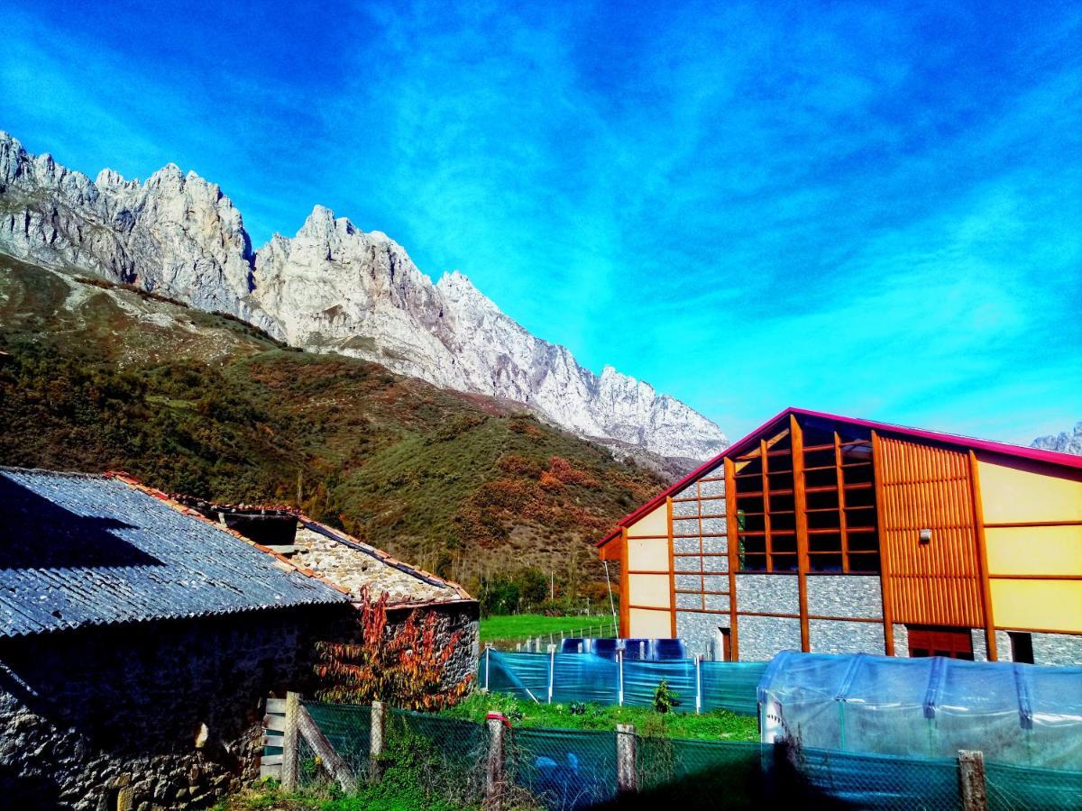 Casa Rural Buron Posada De Valdeon Eksteriør bilde